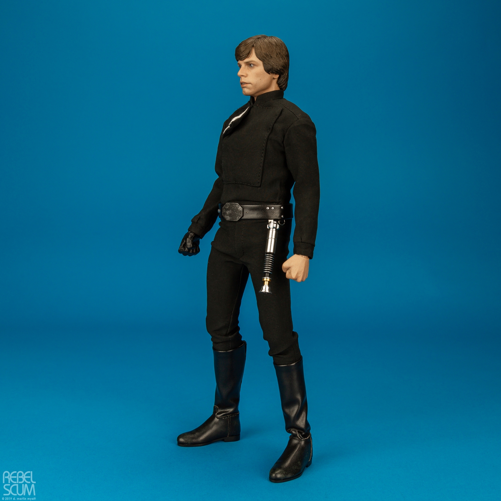 Luke-Skywalker-MMS429-Return-Of-The-Jedi-Hot-Toys-019.jpg