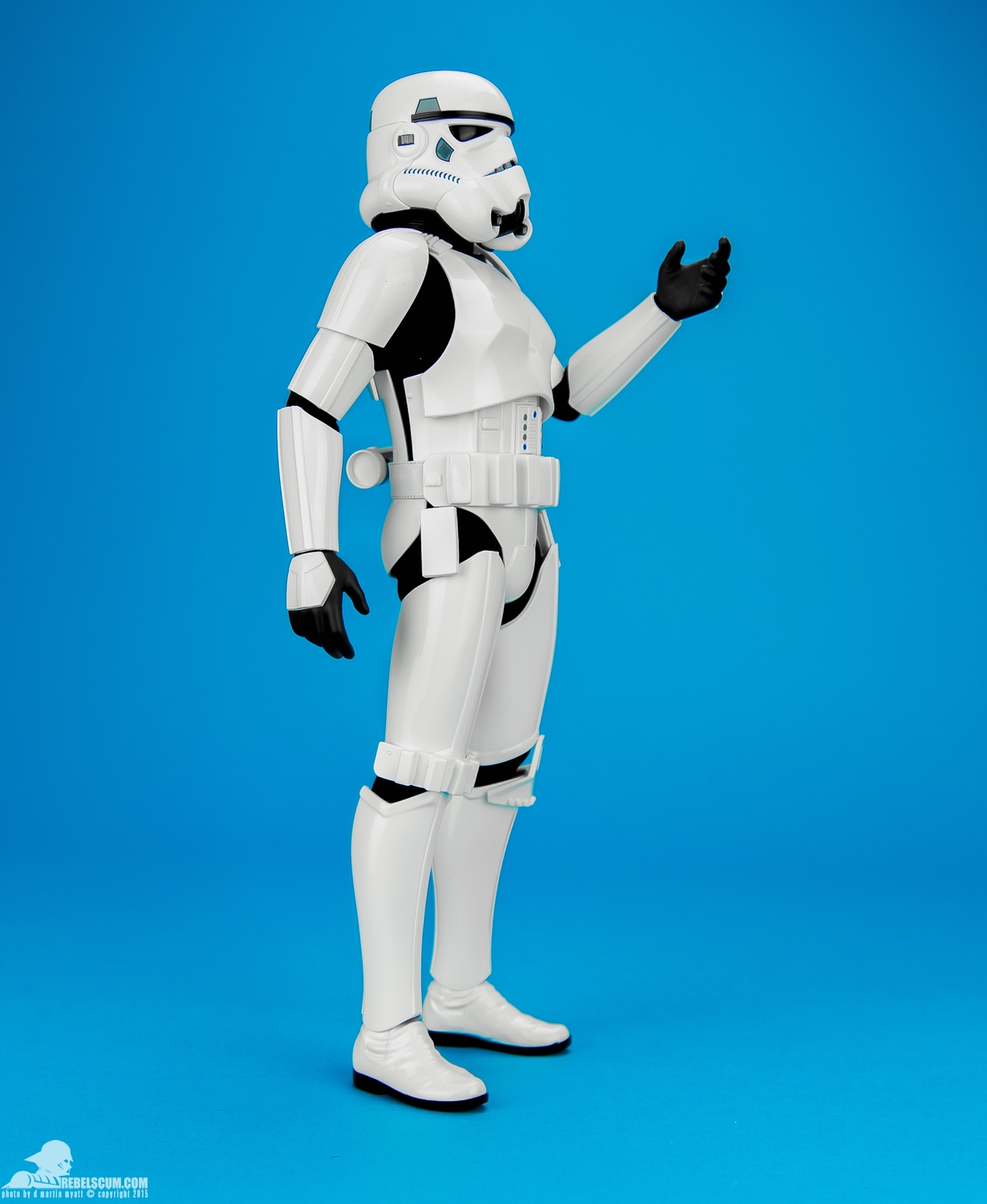 MMS268-Stormtroopers-Hot-Toys-Star-Wars-Two-Pack-002.jpg