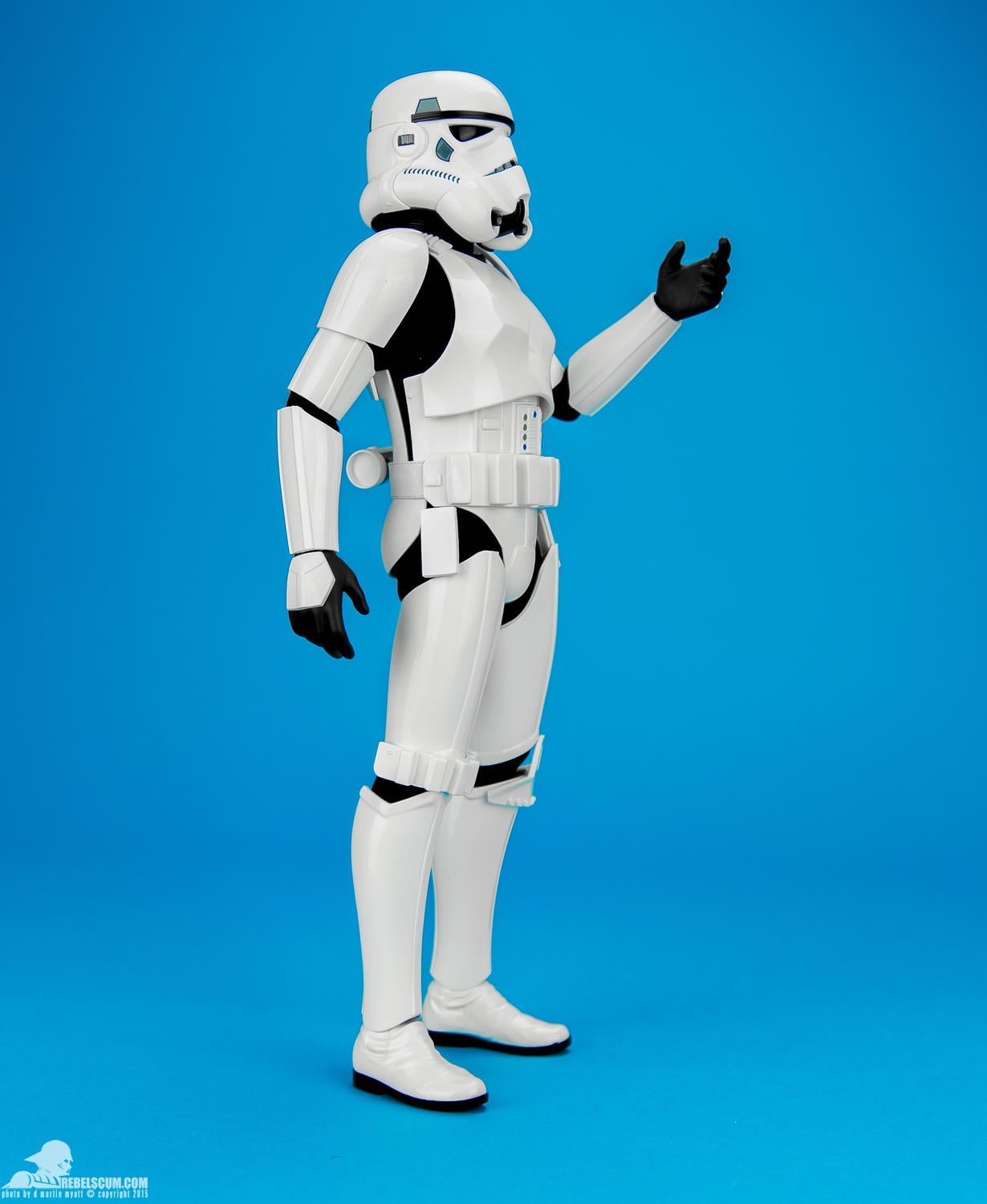 MMS268-Stormtroopers-Hot-Toys-Star-Wars-Two-Pack-002.jpg