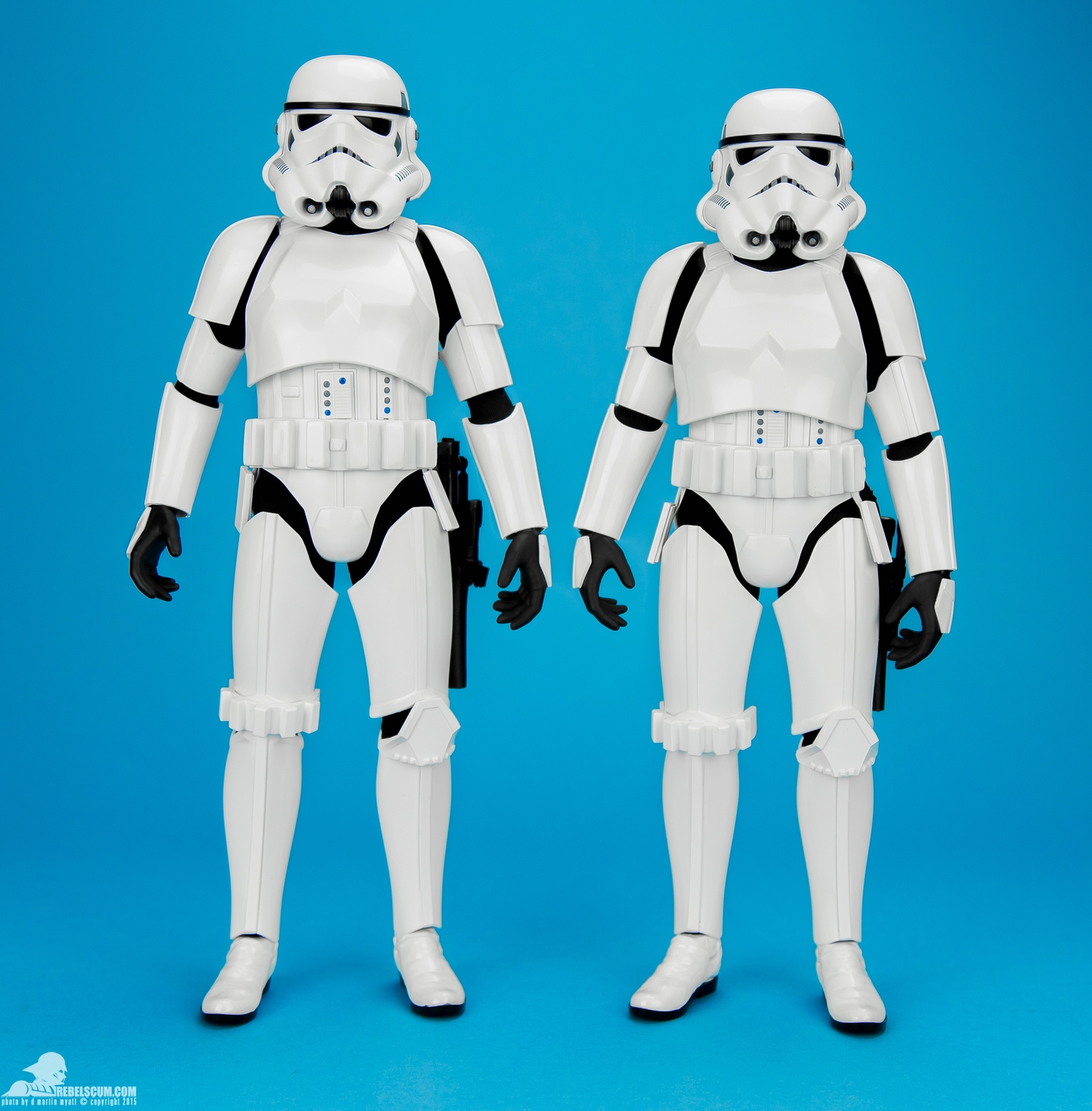 MMS268-Stormtroopers-Hot-Toys-Star-Wars-Two-Pack-023.jpg