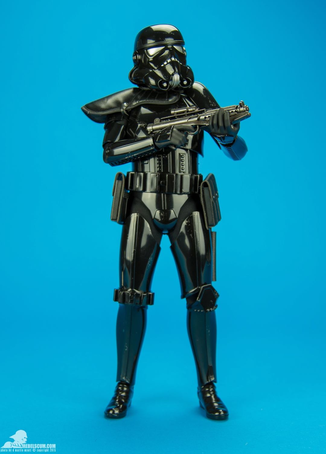 MMS271-Shadow-trooper-Hot-Toys-Star-Wars-figure-014.jpg
