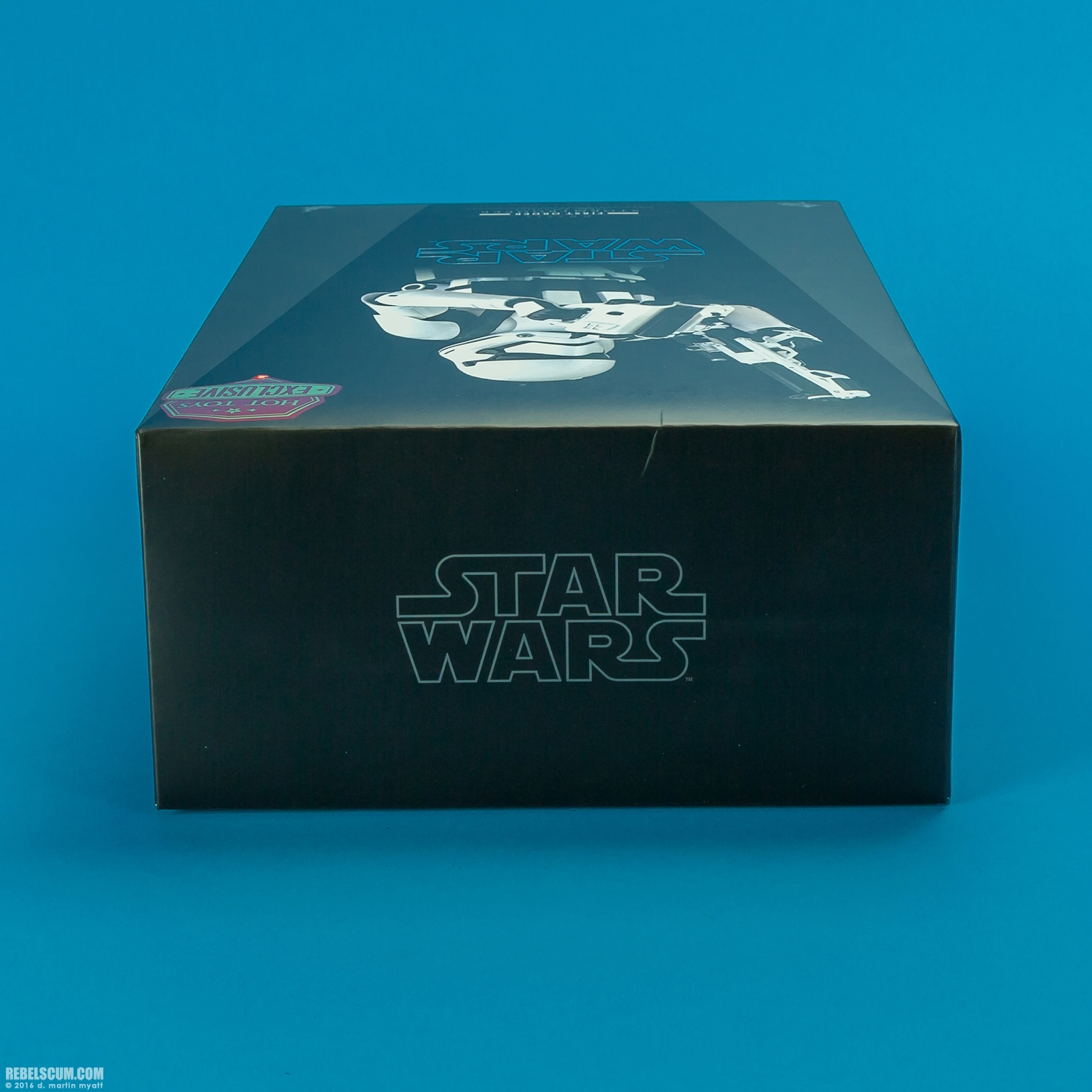 MMS333-First-Order-Stormtrooper-Jakku-Hot-Toys-024.jpg