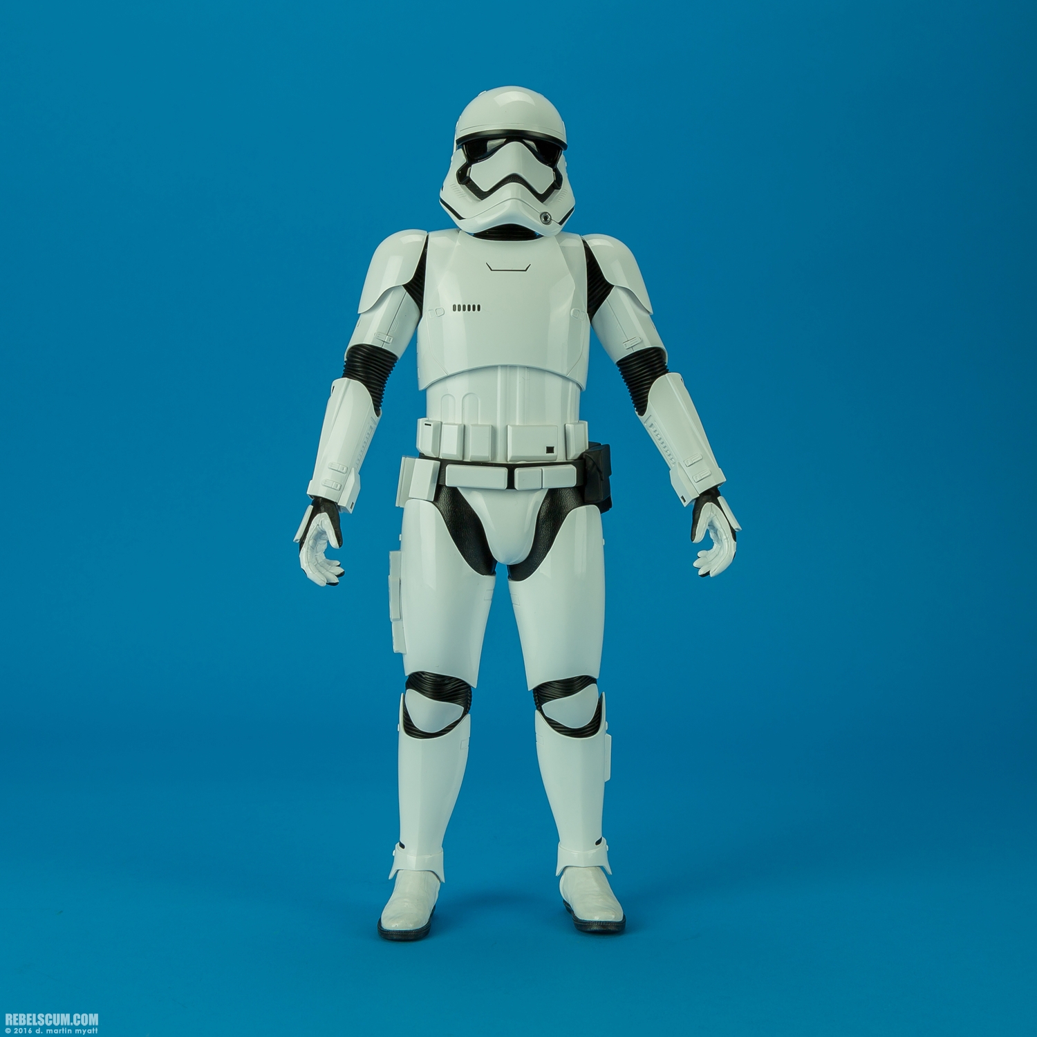 MMS335-First-Order-Stormtrooper-Officer-Set-Hot-Toys-005.jpg