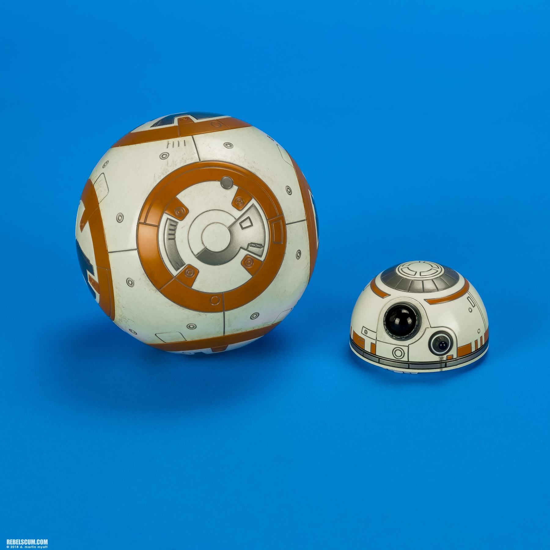 MMS337-Rey-BB-8-The-Force-Awakens-Hot-Toys-033.jpg