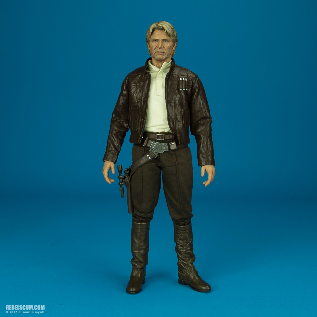 MMS376-Han-Solo-Chewbacca-The-Force-Awakens-Hot-Toys-001.jpg