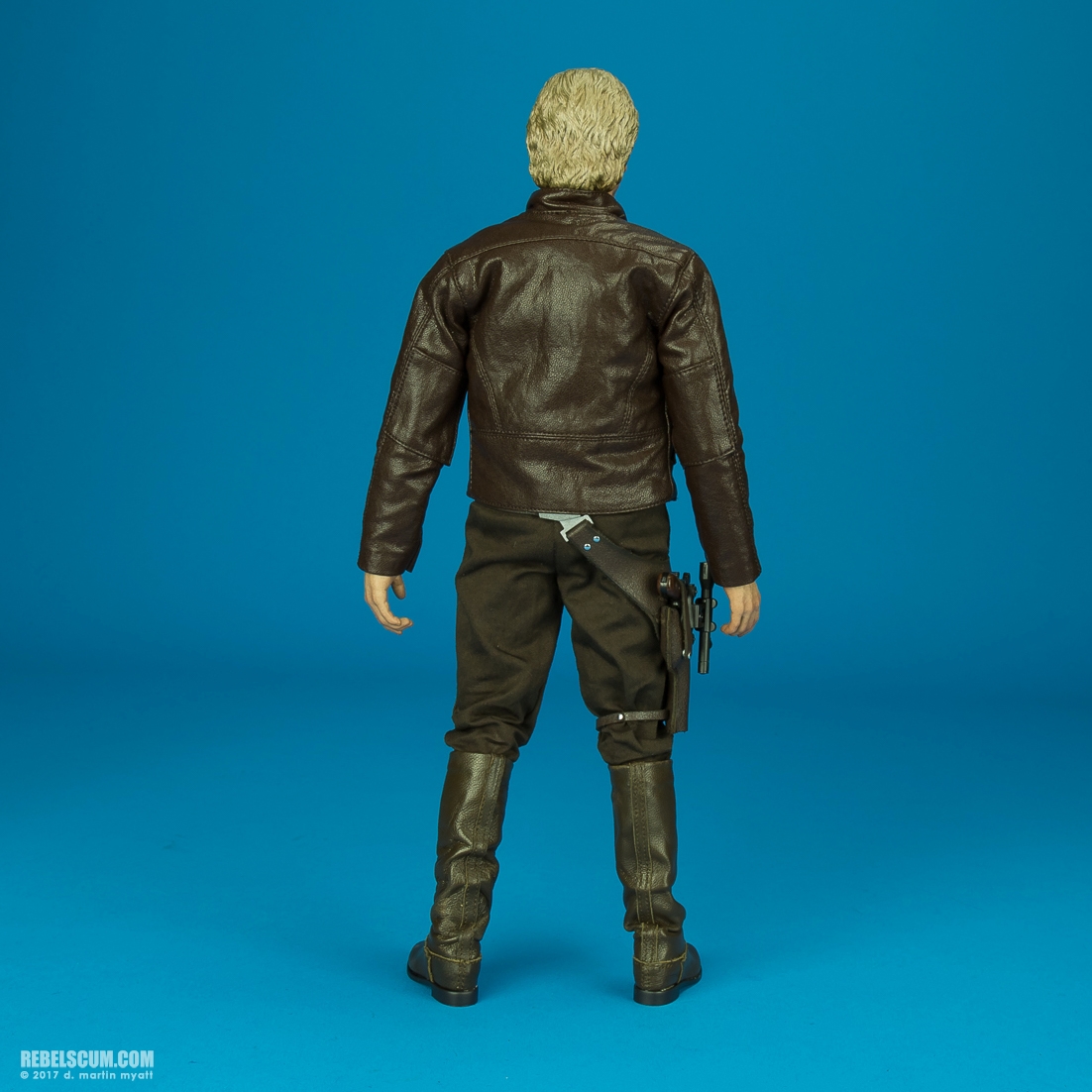 MMS376-Han-Solo-Chewbacca-The-Force-Awakens-Hot-Toys-004.jpg