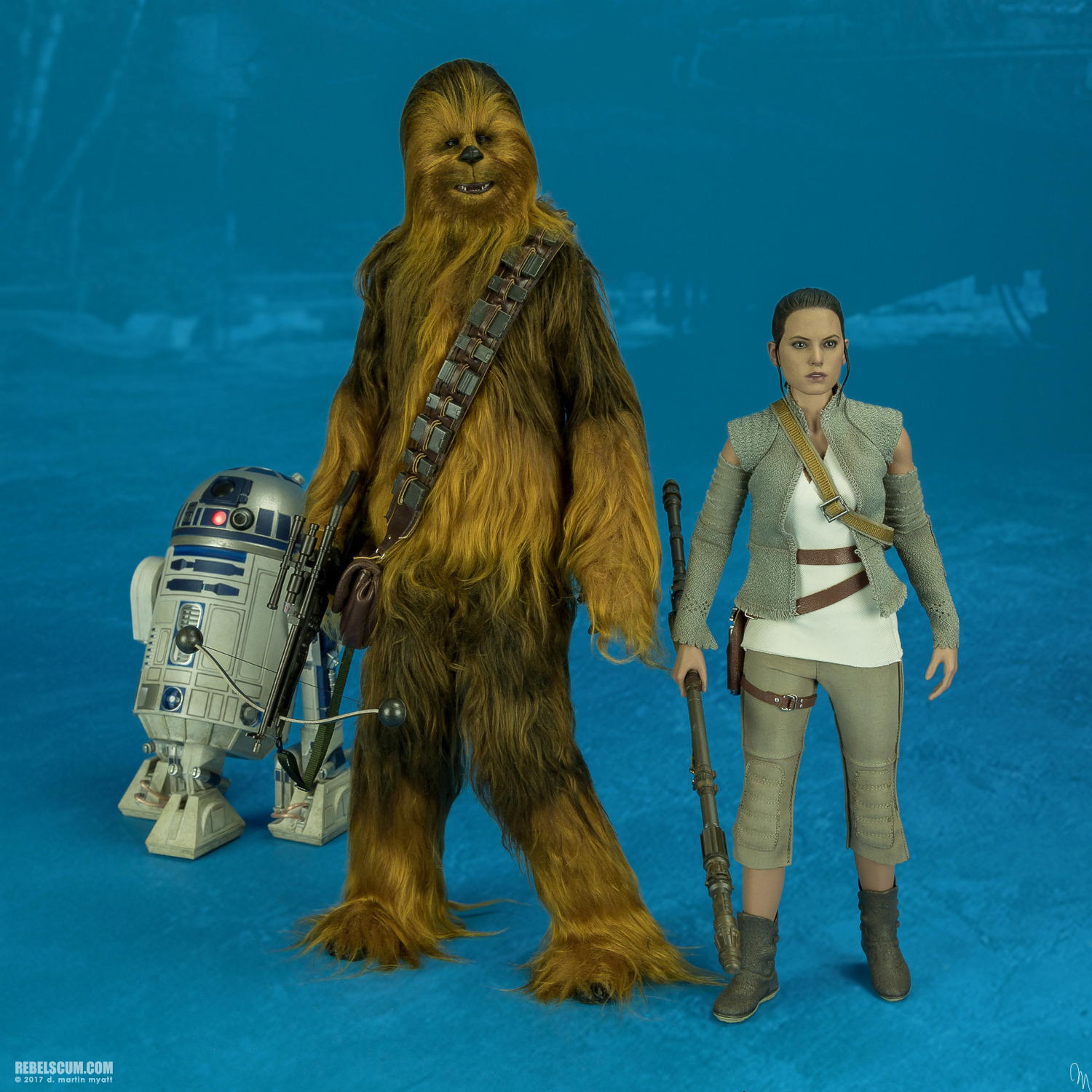 MMS376-Han-Solo-Chewbacca-The-Force-Awakens-Hot-Toys-032.jpg