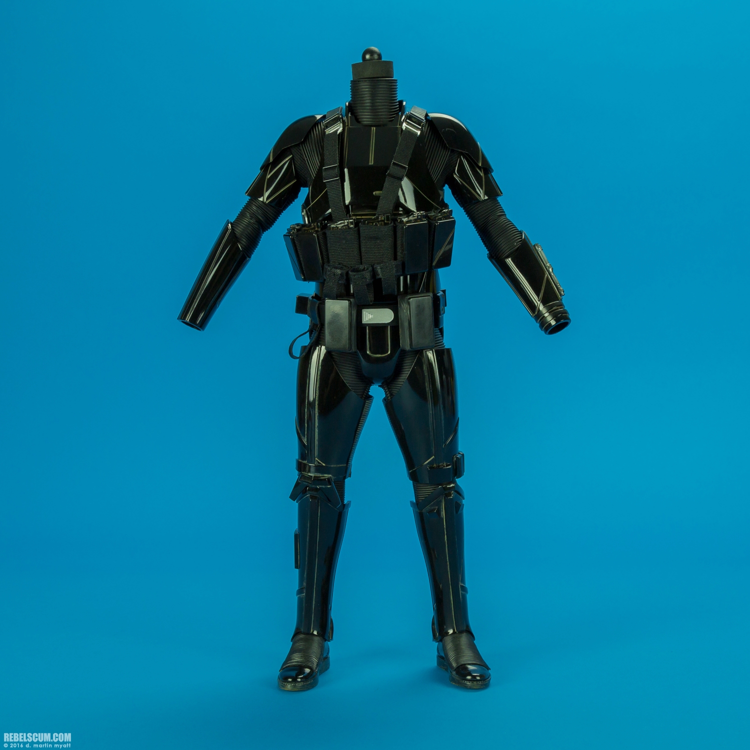 MMS385-Death-Trooper-Specialist-Rogue-One-Hot-Toys-007.jpg
