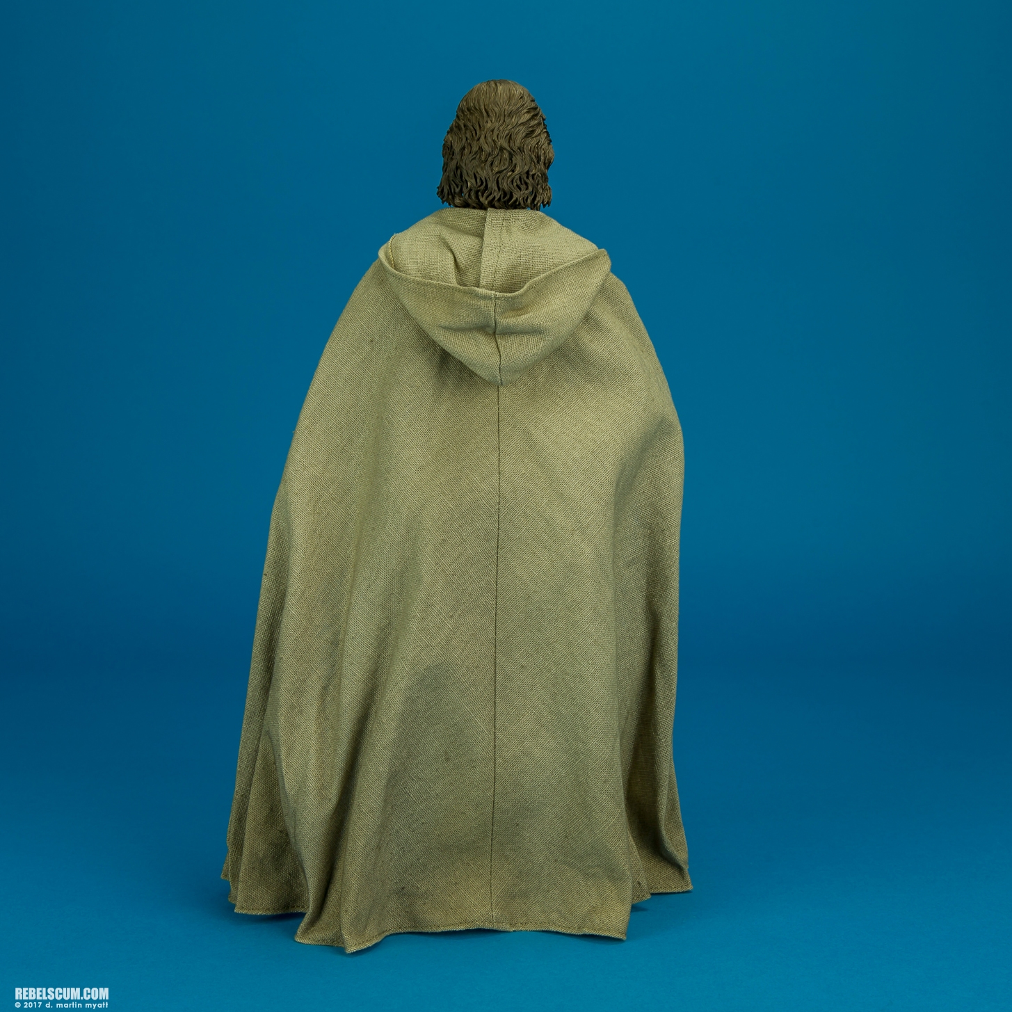 MMS390-Luke-Skywalker-The-Force-Awakens-Hot-Toys-008.jpg