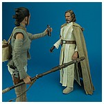 MMS390-Luke-Skywalker-The-Force-Awakens-Hot-Toys-022.jpg