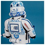 MMS401-Stormtrooper-Porcelain-Pattern-Version-Hot-Toys-009.jpg