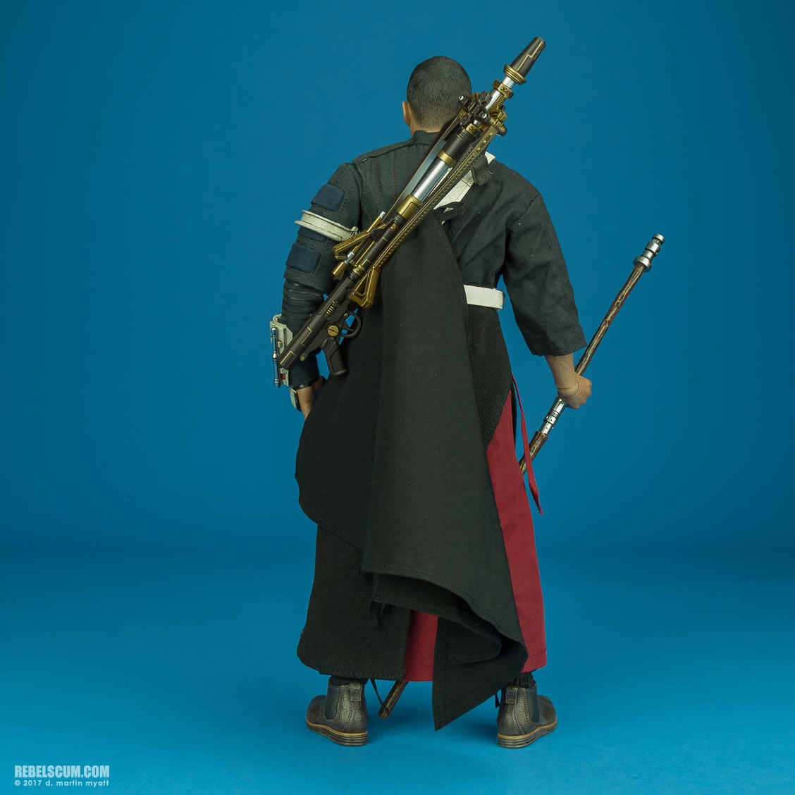 MMS403-Chirrut-Imwe-Star-Wars-Rogue-One-Hot-Toys-017.jpg