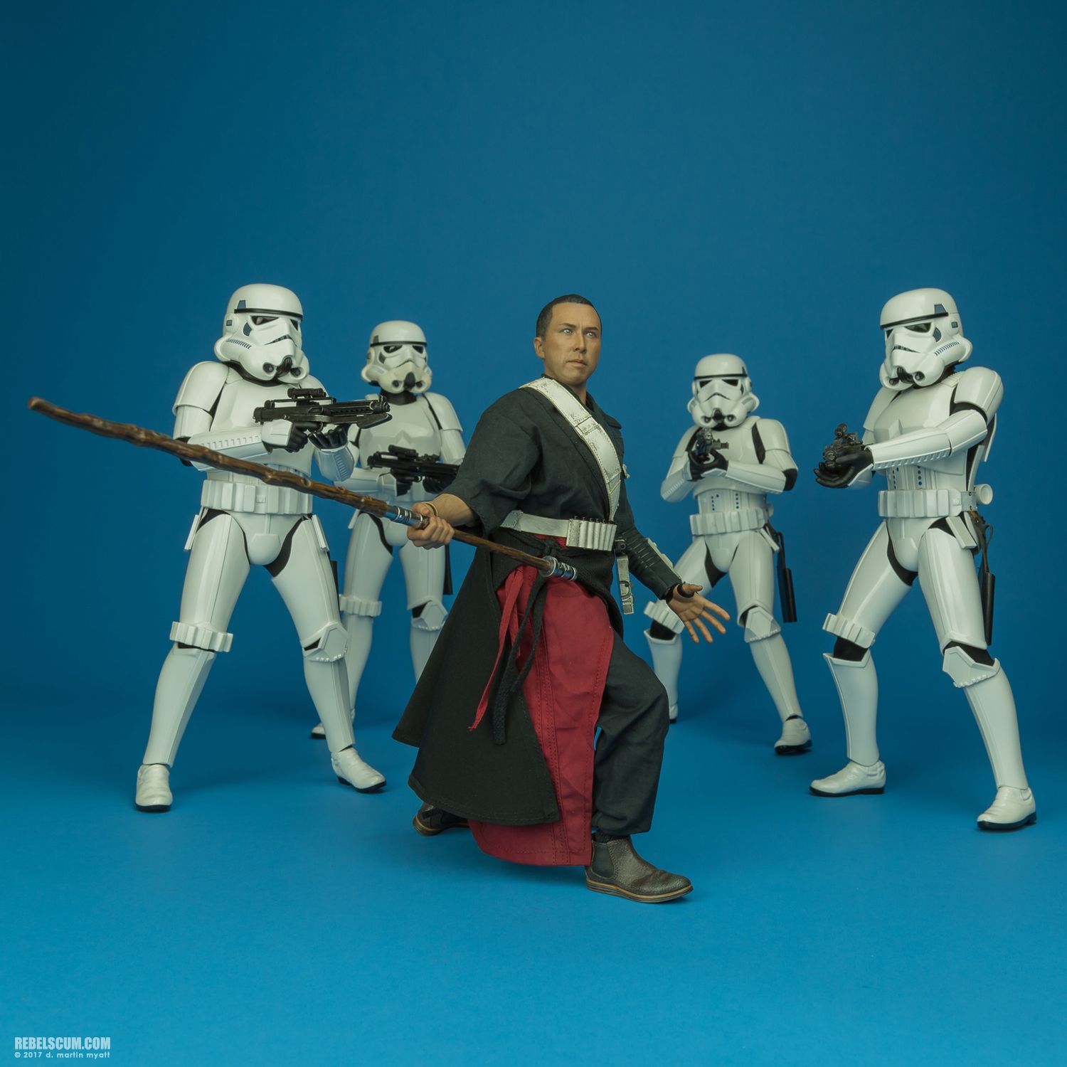 MMS403-Chirrut-Imwe-Star-Wars-Rogue-One-Hot-Toys-022.jpg