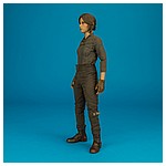 MMS404-Jyn-Erso-Star-Wars-Rogue-One-Hot-Toys-003.jpg