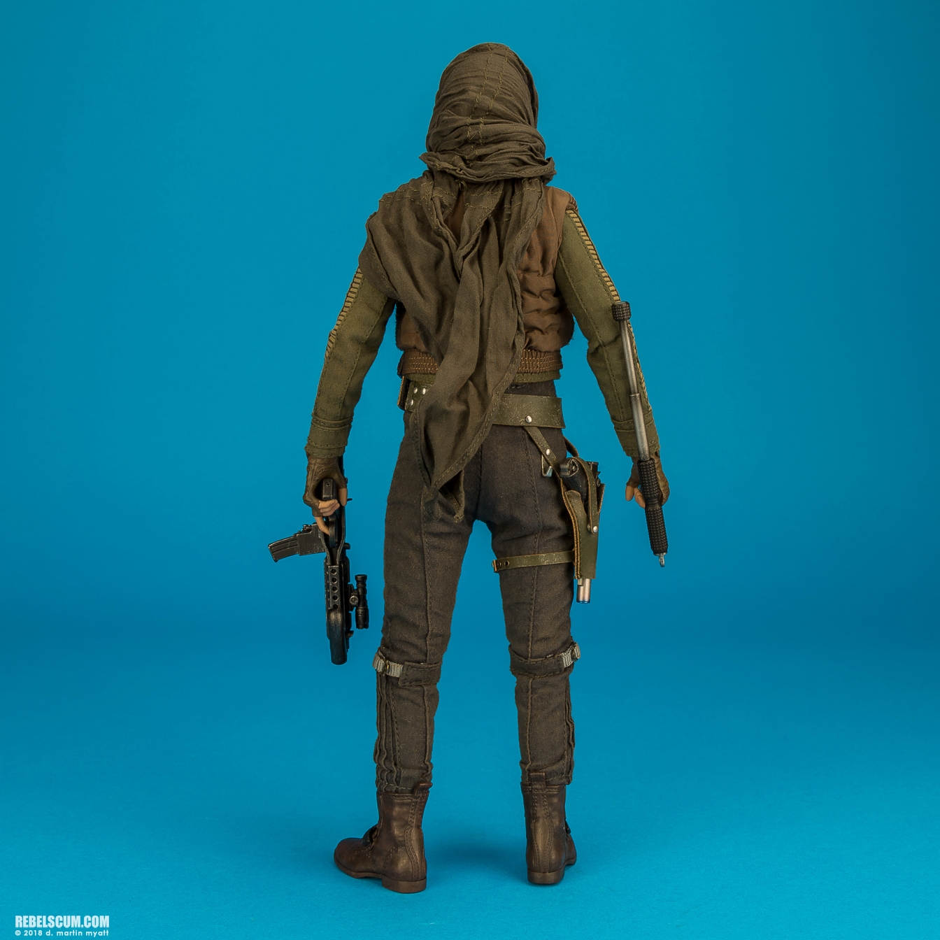 MMS404-Jyn-Erso-Star-Wars-Rogue-One-Hot-Toys-008.jpg