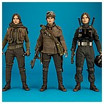 MMS404-Jyn-Erso-Star-Wars-Rogue-One-Hot-Toys-025.jpg