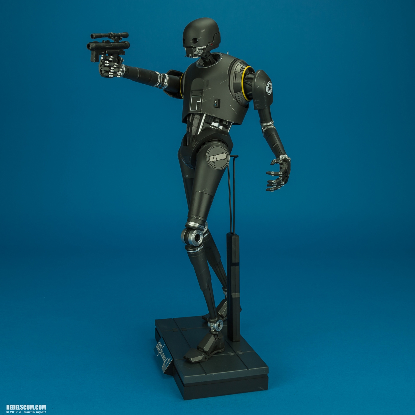 MMS406-K-2SO-Rogue-One-Hot-Toys-Star-Wars-015.jpg