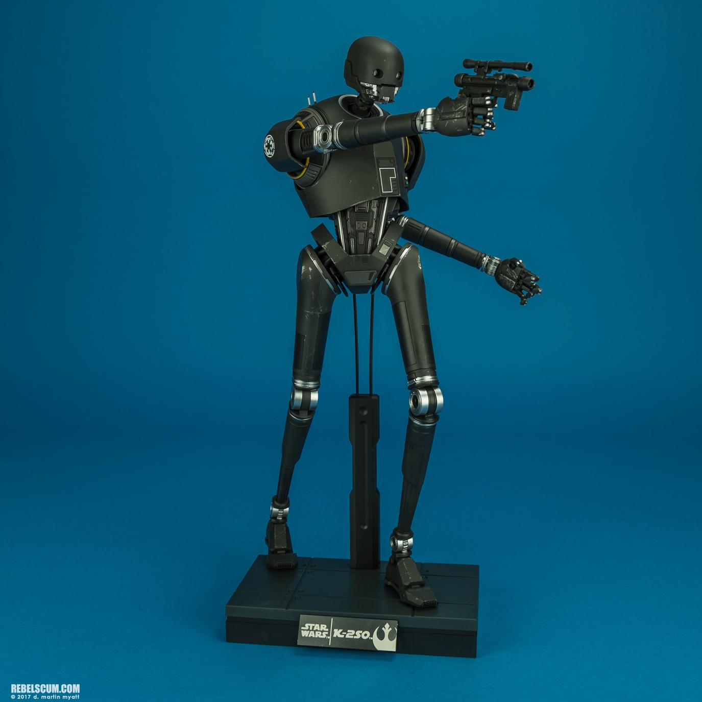 MMS406-K-2SO-Rogue-One-Hot-Toys-Star-Wars-016.jpg