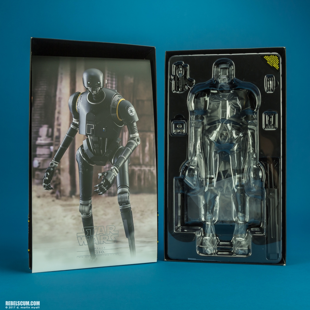 MMS406-K-2SO-Rogue-One-Hot-Toys-Star-Wars-024.jpg