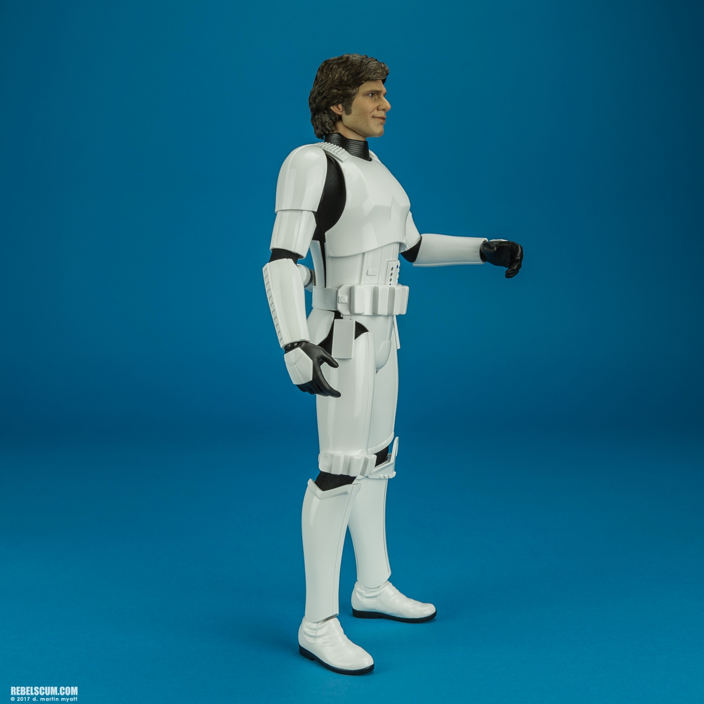 MMS418-Han-Solo-Stormtrooper-Disguise-Hot-Toys-002.jpg