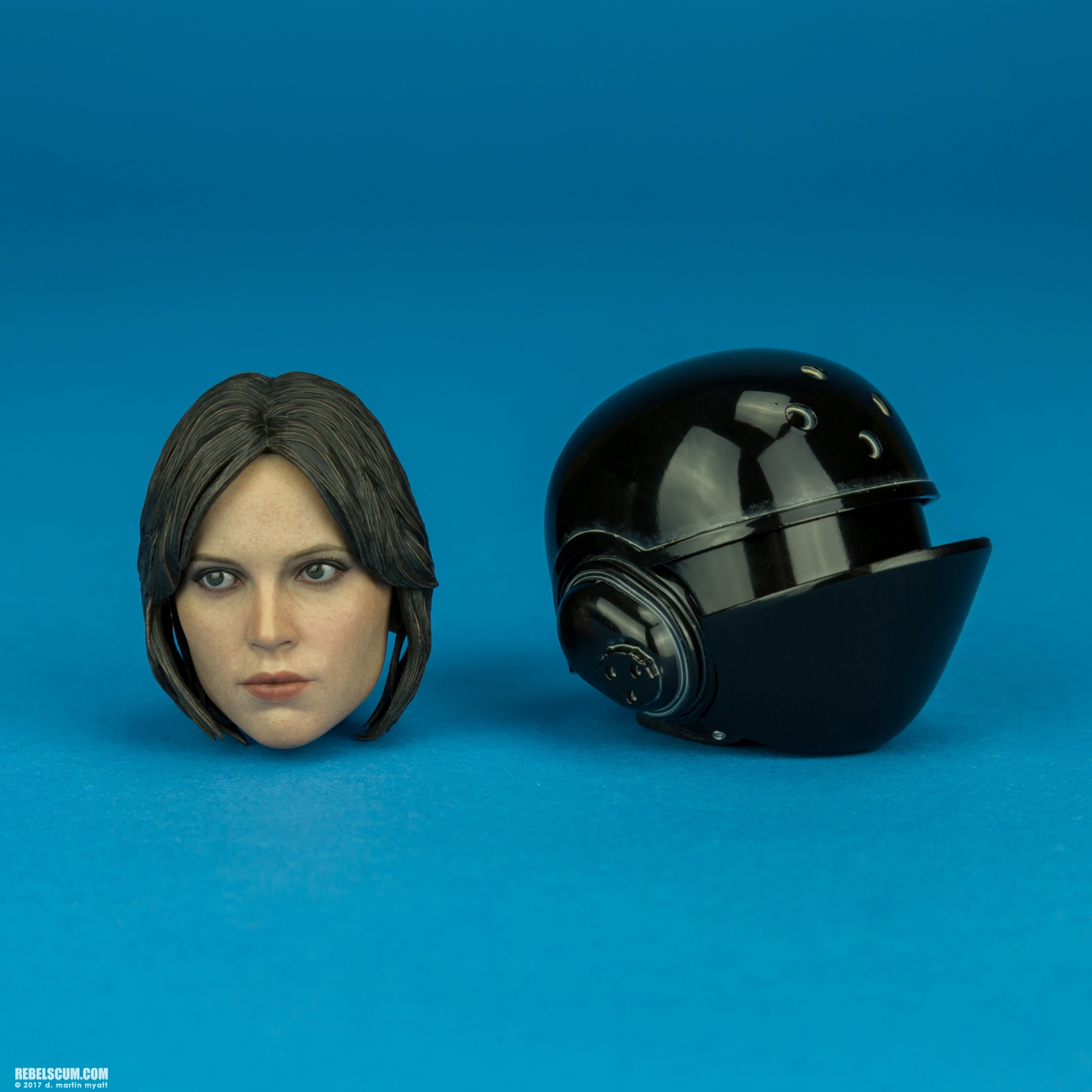 MMS419-Jyn-Erso-Imperial-disguise-Rogue-One-Hot-Toys-011.jpg