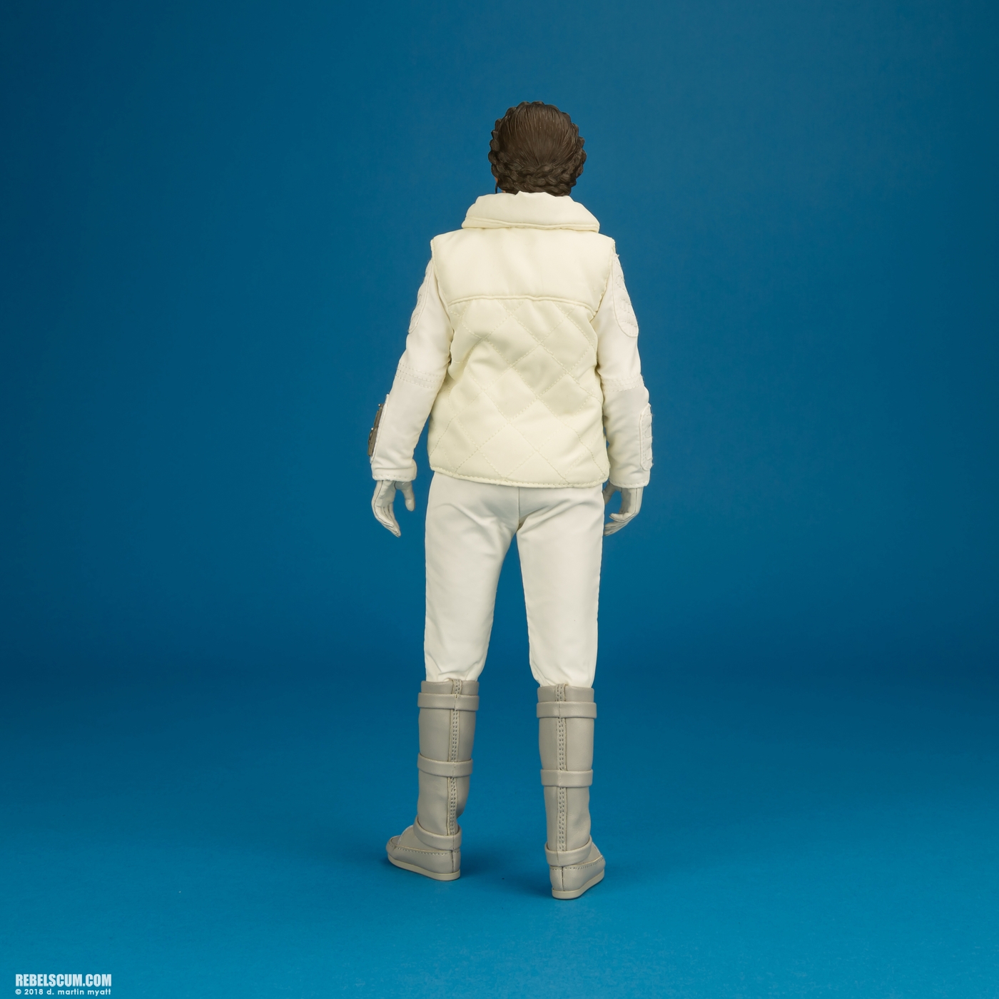 MMS423-Princess-Leia-Organa-Hoth-Hot-Toys-008.jpg