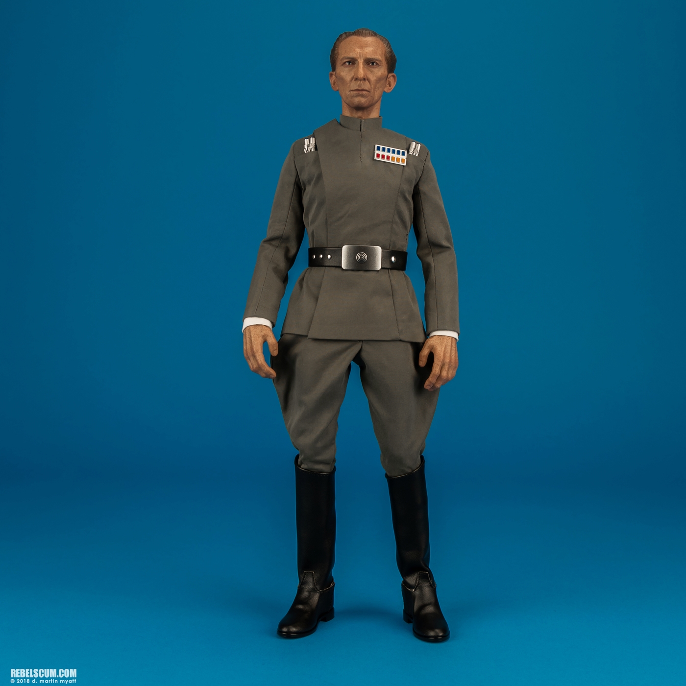 MMS434-Grand-Moff-Tarkin-Darth-Vader-Hot-Toys-001.jpg