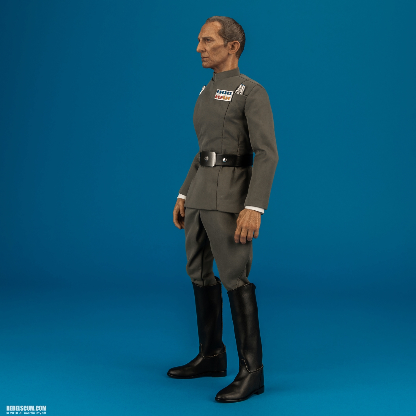 MMS434-Grand-Moff-Tarkin-Darth-Vader-Hot-Toys-003.jpg