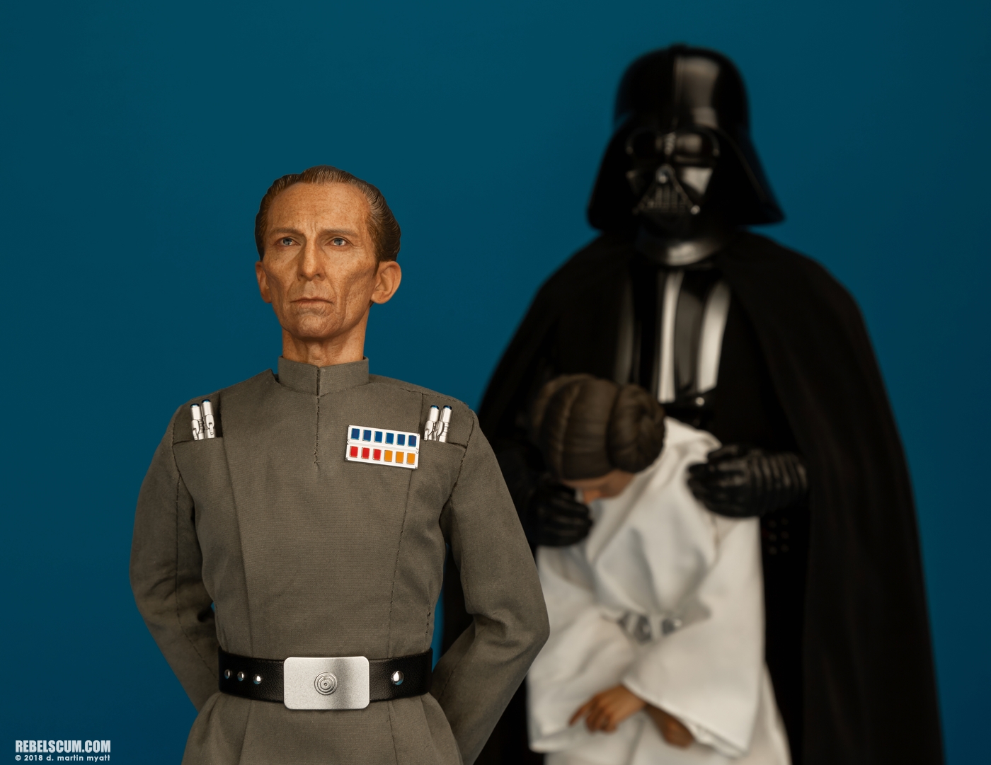 MMS434-Grand-Moff-Tarkin-Darth-Vader-Hot-Toys-032.jpg