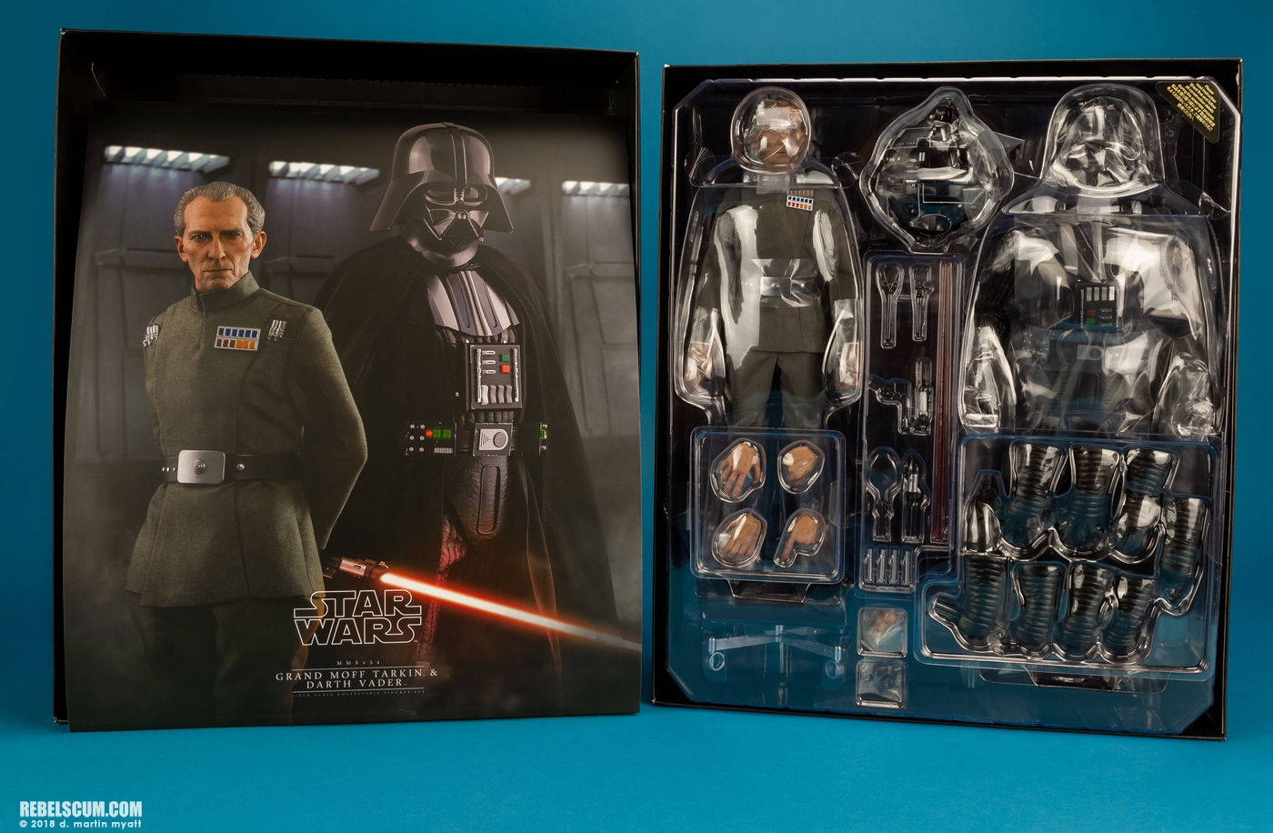 MMS434-Grand-Moff-Tarkin-Darth-Vader-Hot-Toys-039.jpg