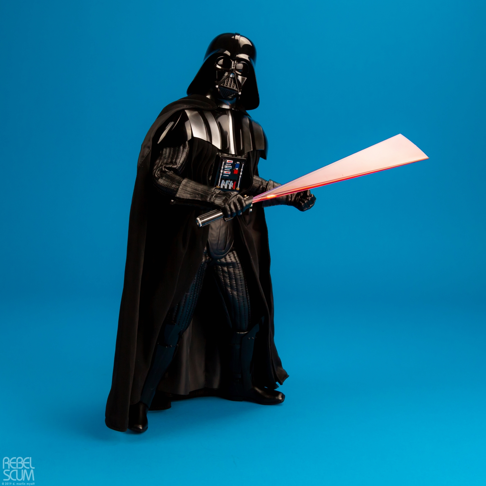 MMS452-Darth-Vader-The-Empire-Strikes-Back-Hot-Toys-028.jpg