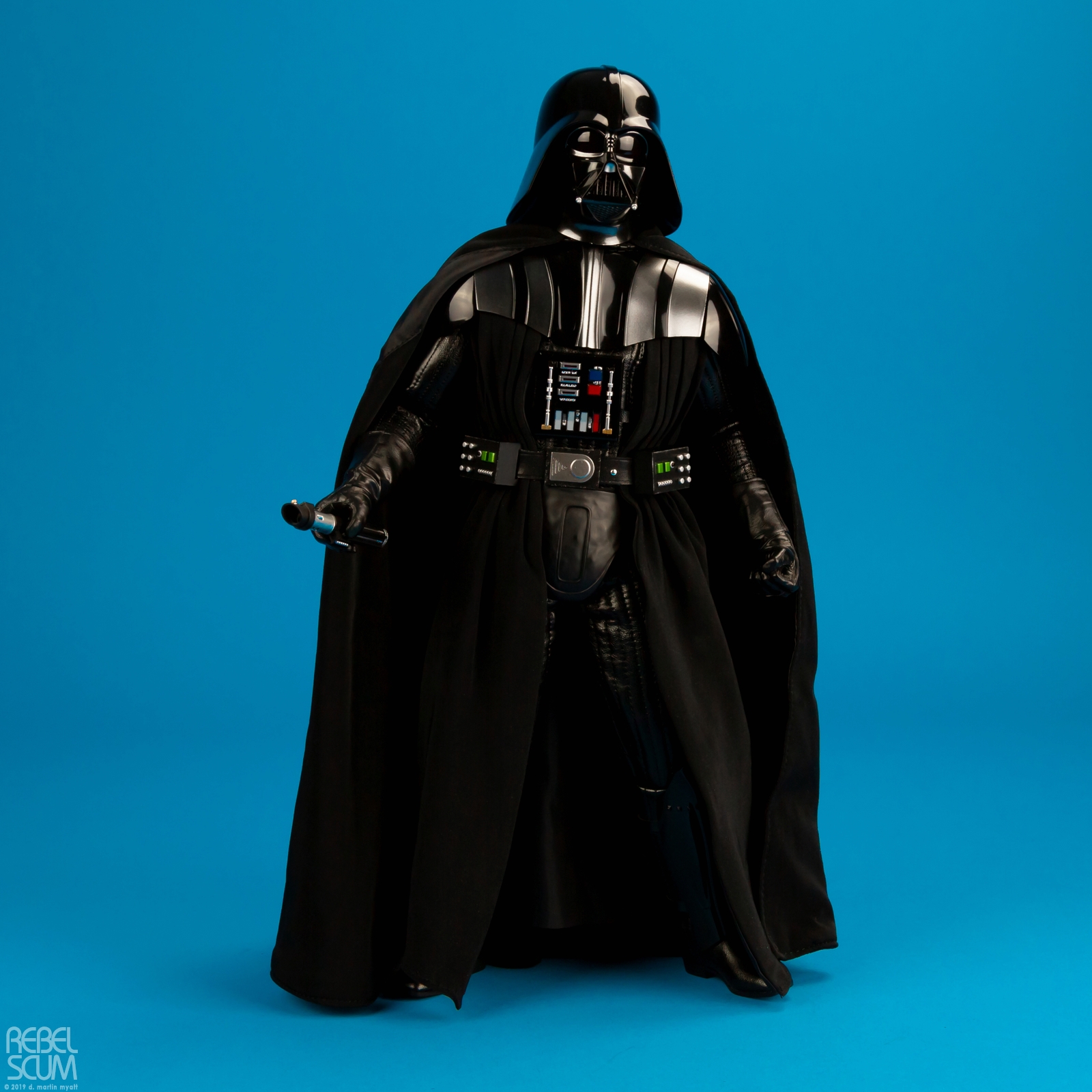 MMS452-Darth-Vader-The-Empire-Strikes-Back-Hot-Toys-030.jpg