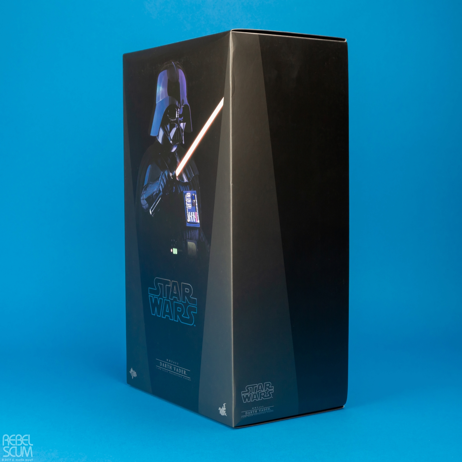 MMS452-Darth-Vader-The-Empire-Strikes-Back-Hot-Toys-035.jpg