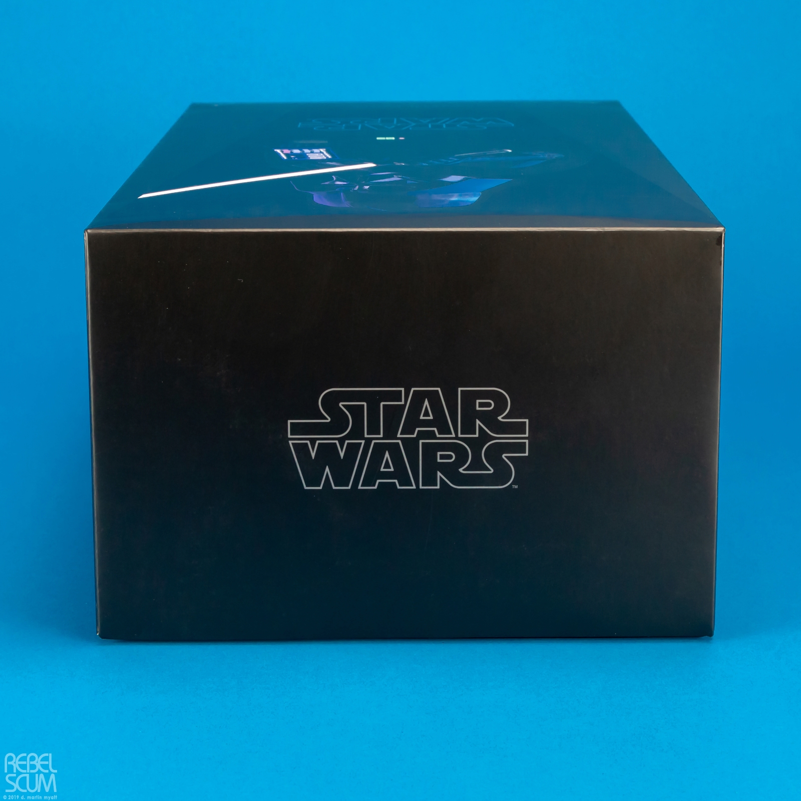 MMS452-Darth-Vader-The-Empire-Strikes-Back-Hot-Toys-038.jpg