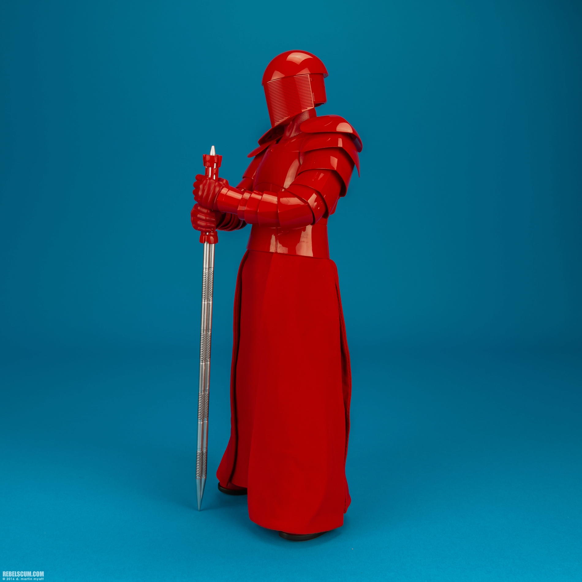 MMS453-Praetorian-Guard-Heavy-Blade-Hot-Toys-Last-Jedi-003.jpg