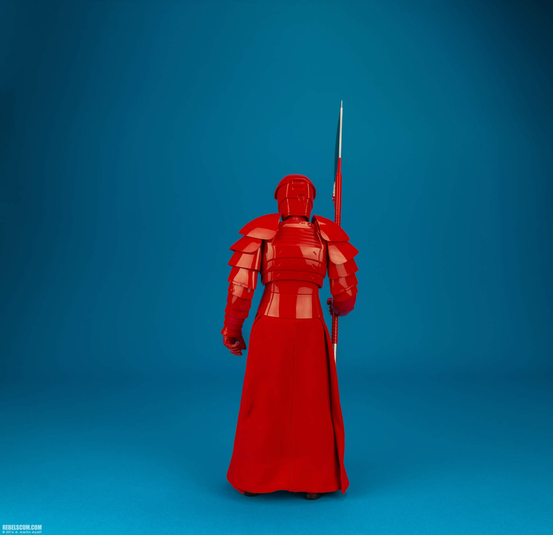 MMS453-Praetorian-Guard-Heavy-Blade-Hot-Toys-Last-Jedi-008.jpg