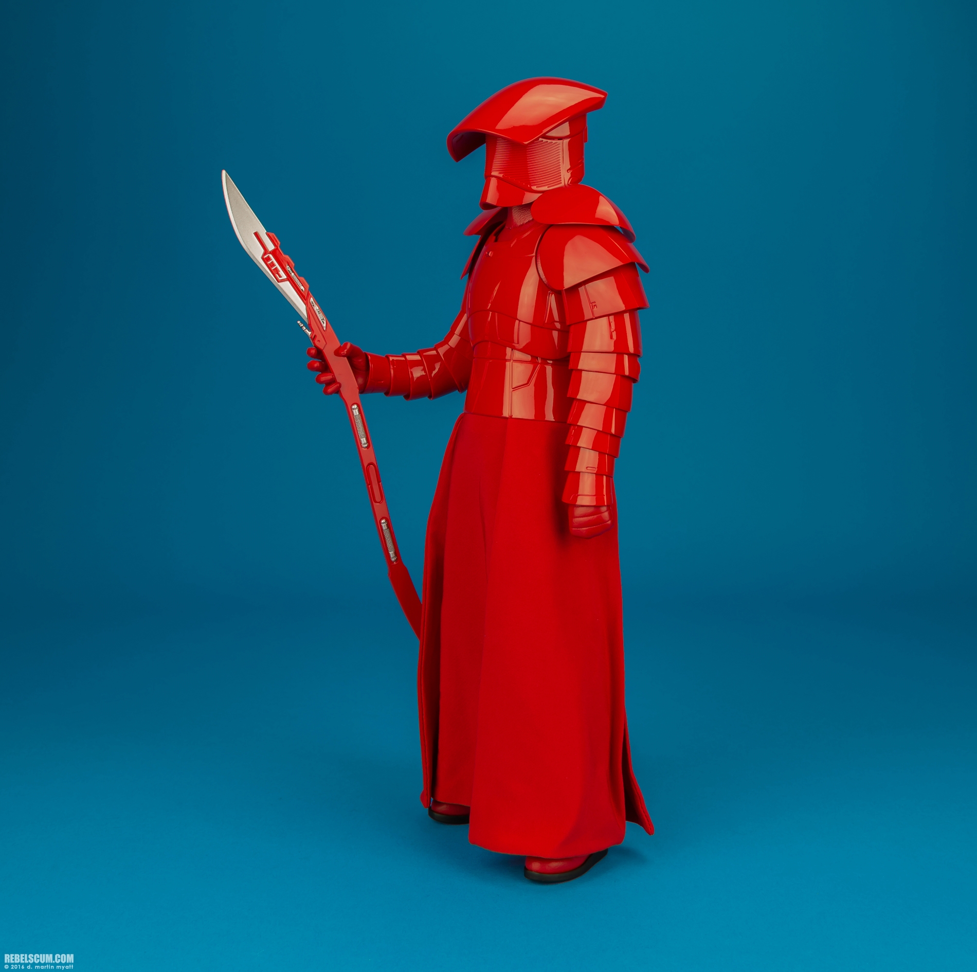 MMS454-Praetorian-Guard-Double-Blade-Star-Wars-Hot-Toys-003.jpg