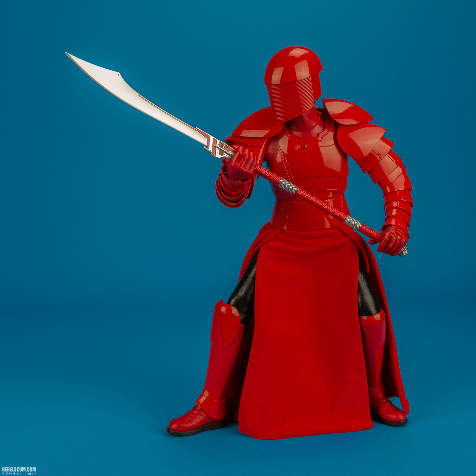 MMS454-Praetorian-Guard-Double-Blade-Star-Wars-Hot-Toys-015.jpg