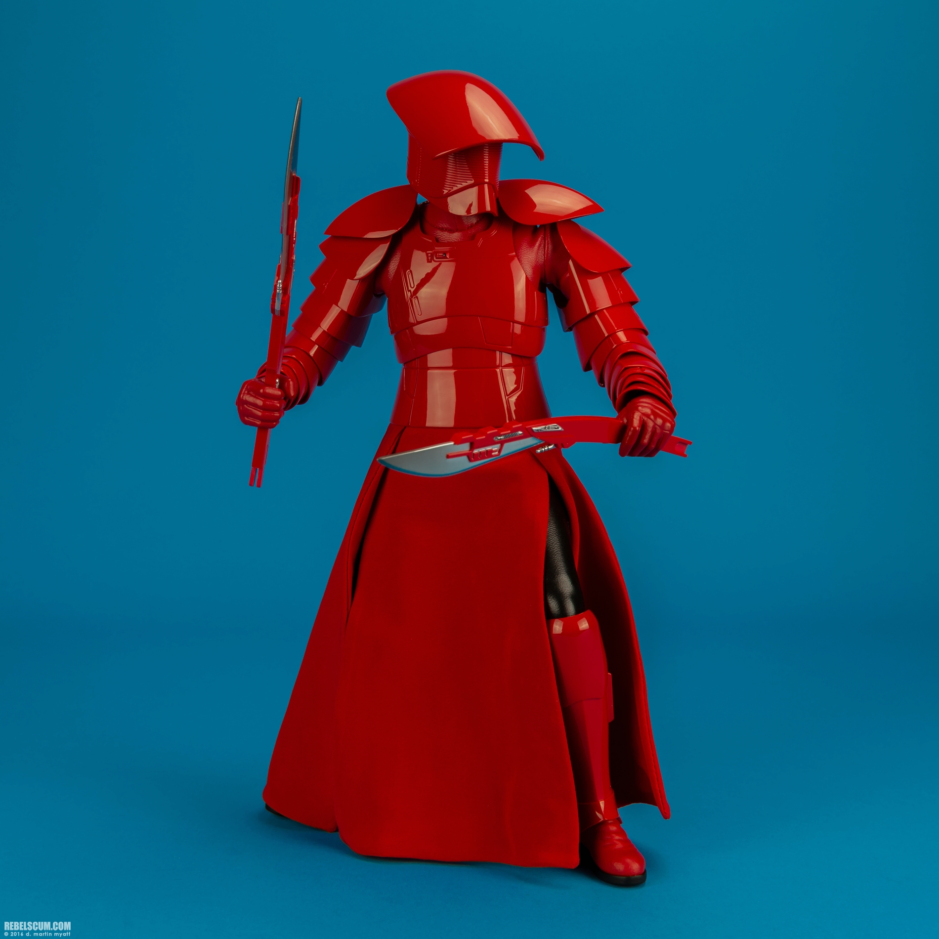 MMS454-Praetorian-Guard-Double-Blade-Star-Wars-Hot-Toys-017.jpg