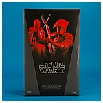 MMS454-Praetorian-Guard-Double-Blade-Star-Wars-Hot-Toys-021.jpg