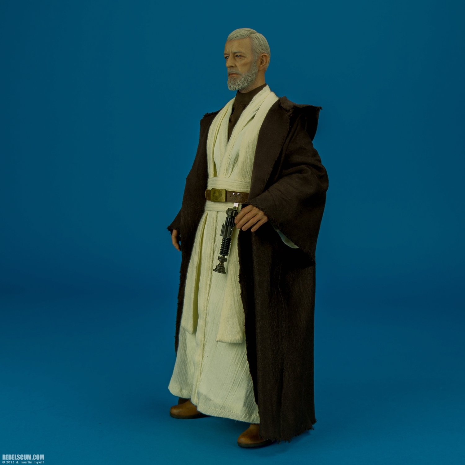 Obi-Wan-Kenobi-MMS283-Star-Wars-Hot-Toys-007.jpg