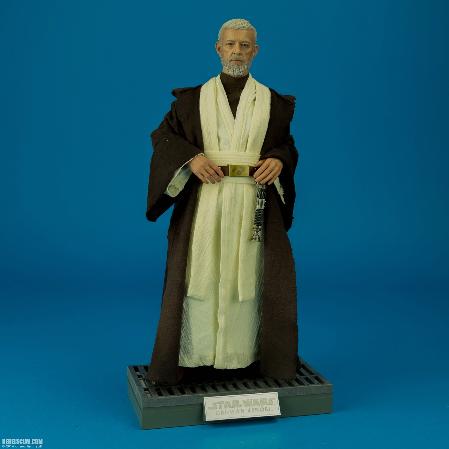 Obi-Wan-Kenobi-MMS283-Star-Wars-Hot-Toys-032.jpg