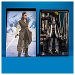 Rey-Jedi-Training-MMS446-Star-Wars-The-Last-Jedi-Hot-Toys-027.jpg