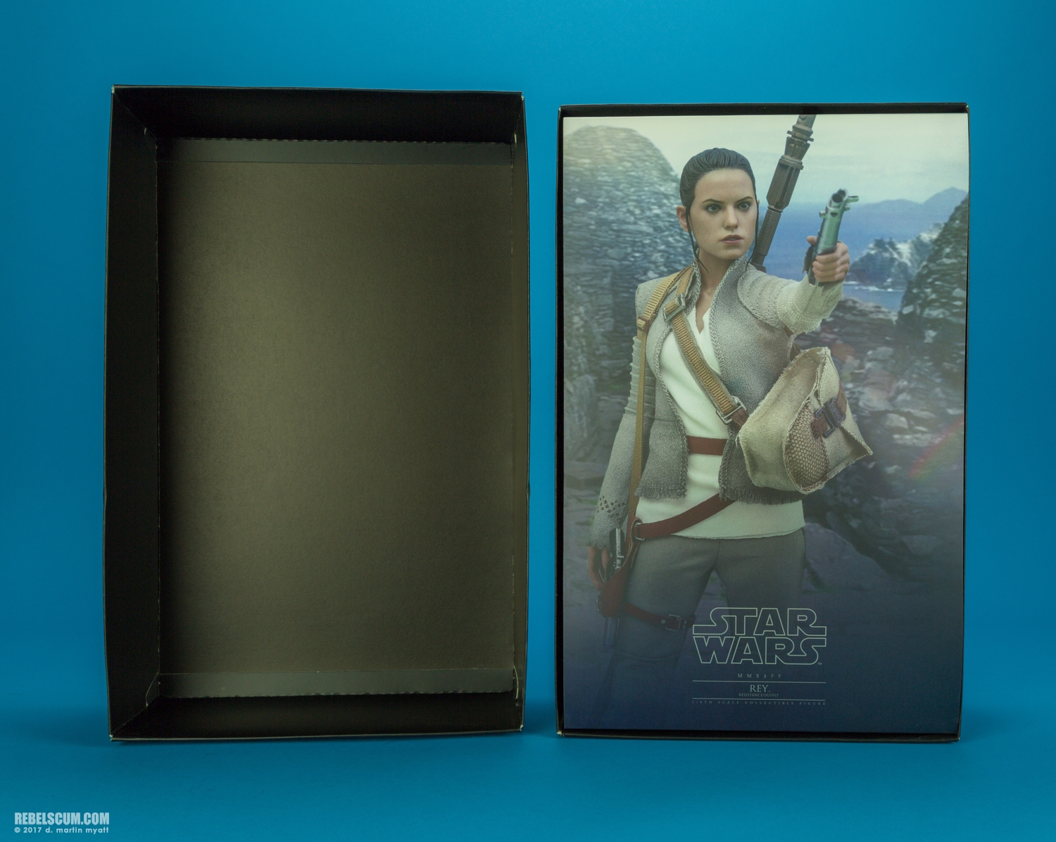 Rey-Resistance-Outfit-MMS377-Force-Awakens-Hot-Toys-035.jpg