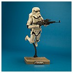 VGM023-Jumptrooper-Battlefront-Hot-Toys-016.jpg