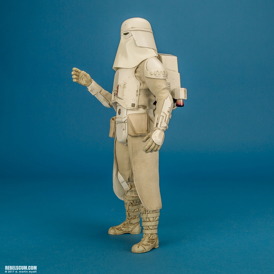VGM25-Snowtroopers-Two-Pack-Hot-Toys-007.jpg