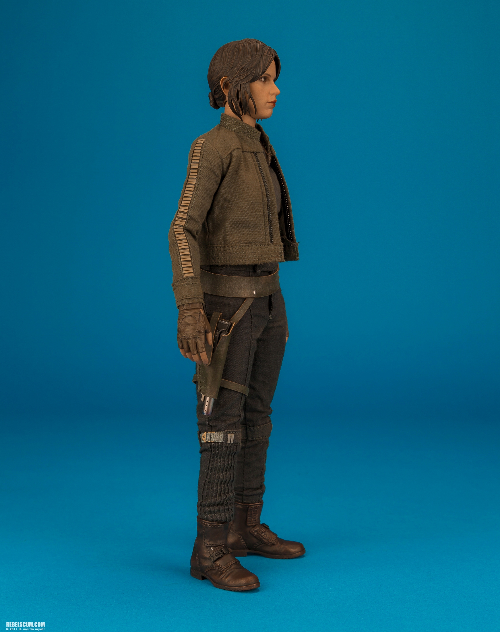 MMS405-Jyn-Erso-Deluxe-Star-Wars-Rogue-One-Hot-Toys-002.jpg