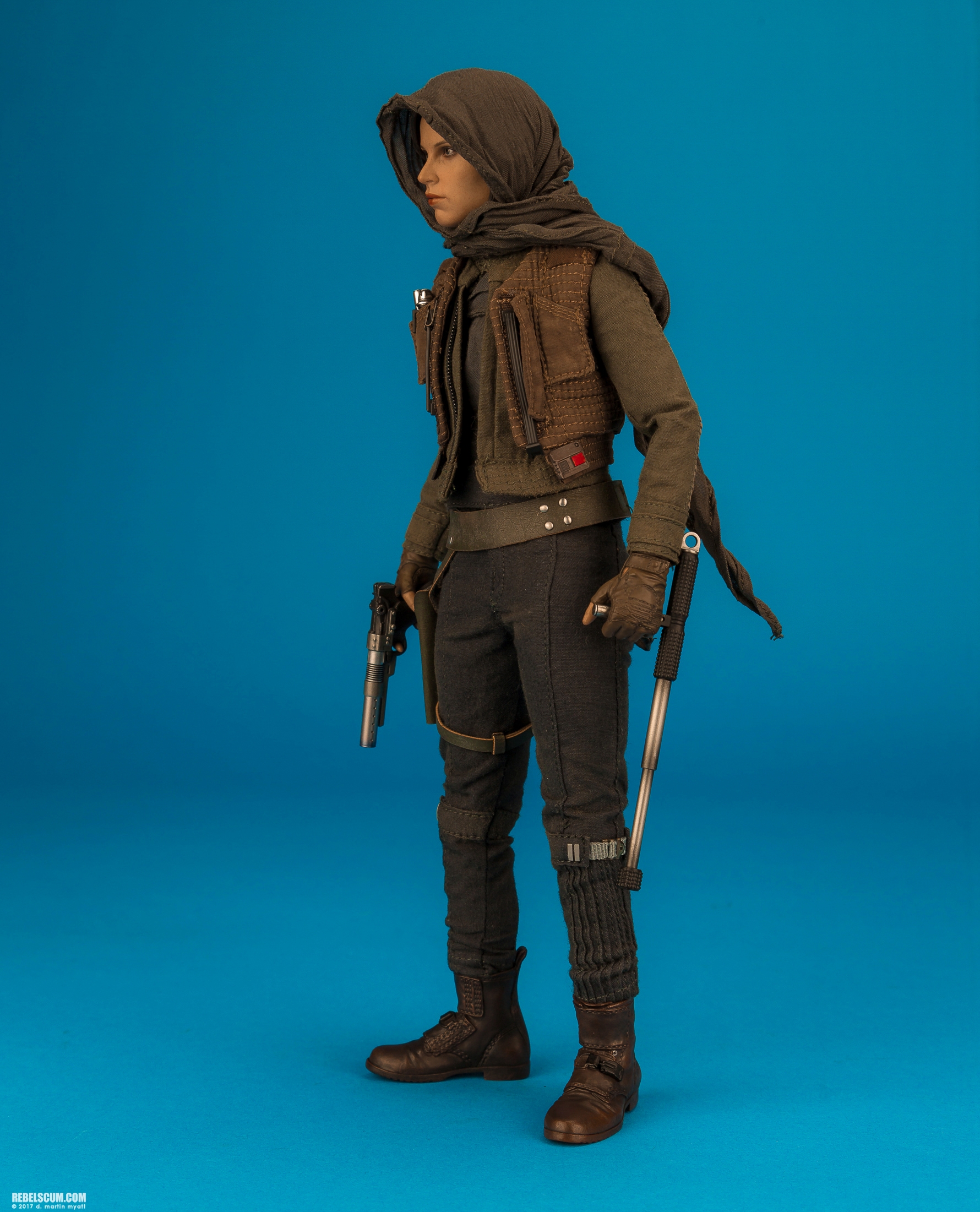 MMS405-Jyn-Erso-Deluxe-Star-Wars-Rogue-One-Hot-Toys-011.jpg