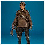 MMS405-Jyn-Erso-Deluxe-Star-Wars-Rogue-One-Hot-Toys-021.jpg