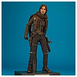 MMS405-Jyn-Erso-Deluxe-Star-Wars-Rogue-One-Hot-Toys-046.jpg